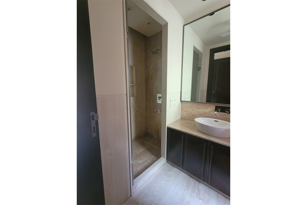 E - 8/16, Vasant Vihar