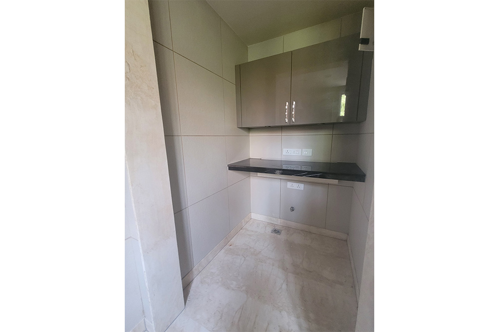 E - 8/16, Vasant Vihar